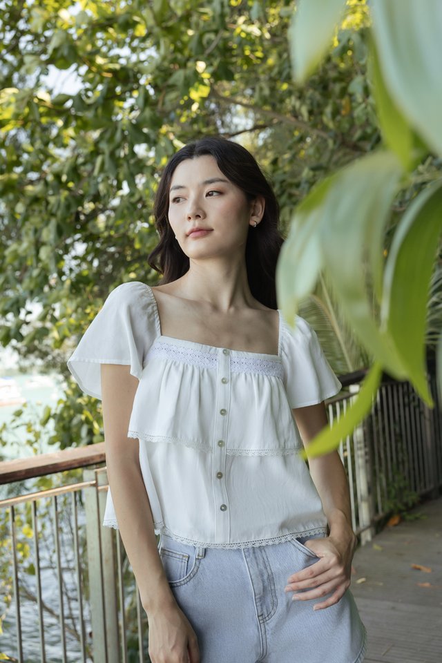 ELVIRA LACE INSERT FLUTTER SLEEVE SHELL BUTTON TOP (WHITE)