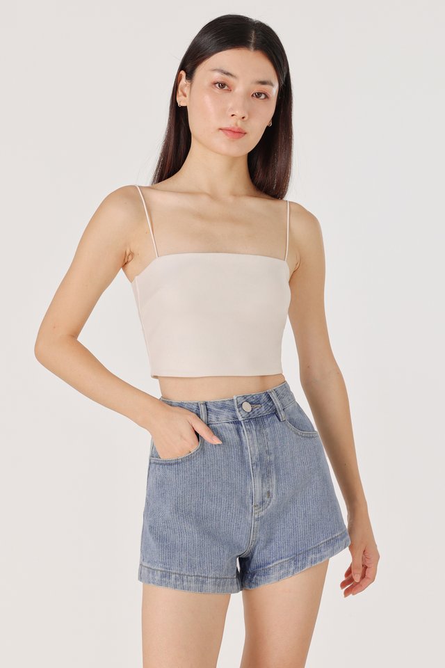 ILLIE STRIPED BASIC DENIM SHORTS (LIGHT WASHED) *BFF*