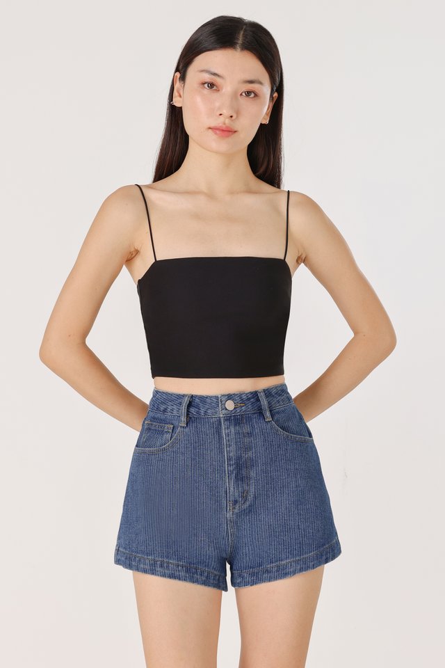 ILLIE STRIPED BASIC DENIM SHORTS (DARK WASHED) *BFF*