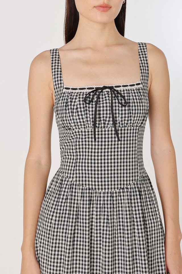 LILLITH PADDED GINGHAM LACE TRIM RUCHED MIDAXI DRESS (BLACK GINGHAM)