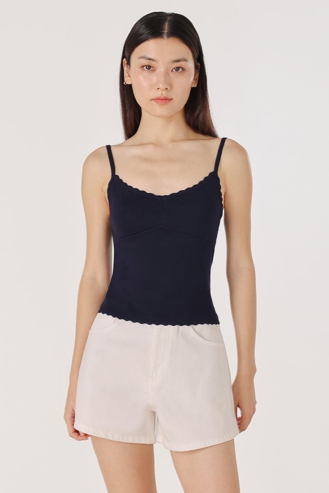 MIREA SCALLOP TRIM V-NECK CAMI KNIT TOP (NAVY)