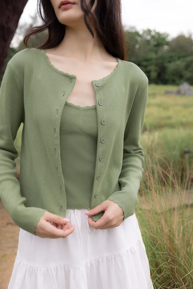 MIREA SCALLOP TRIM KNIT TOP CARDIGAN SET