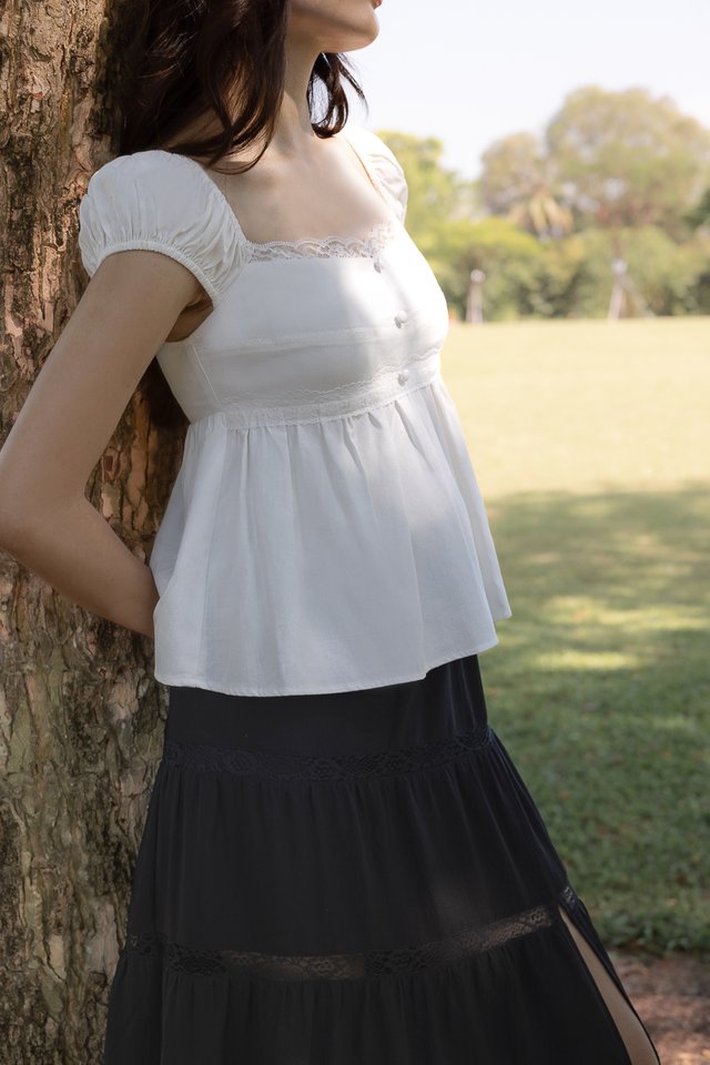 KYLINA PADDED LINEN LACE TRIM CAP SLEEVE BABYDOLL TOP (WHITE)