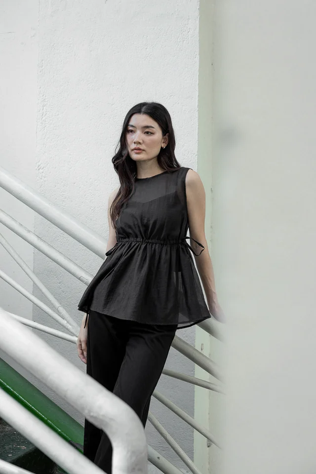 NORI SHEER DRAWSTRING TOP (BLACK)
