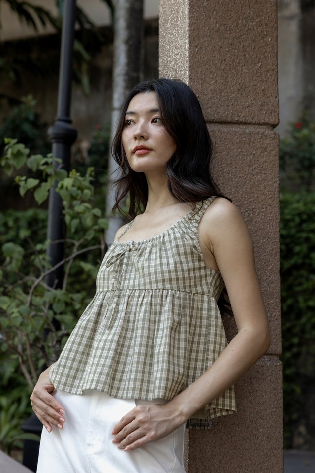 ALISHA SCOOP NECK RIBBON-TIE BABYDOLL TOP (GREEN PLAID)