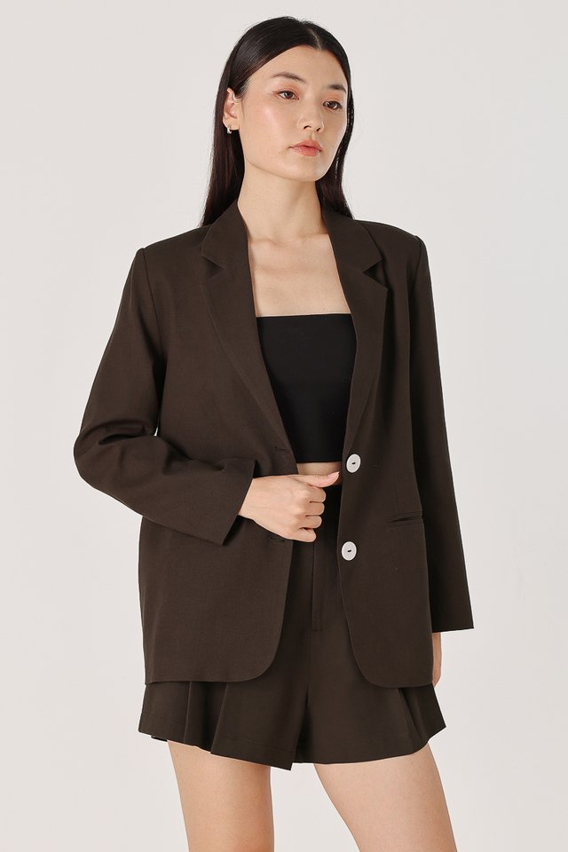ADDIE LINEN WELT POCKET SHELL BUTTON BOYFRIEND BLAZER (ESPRESSO)