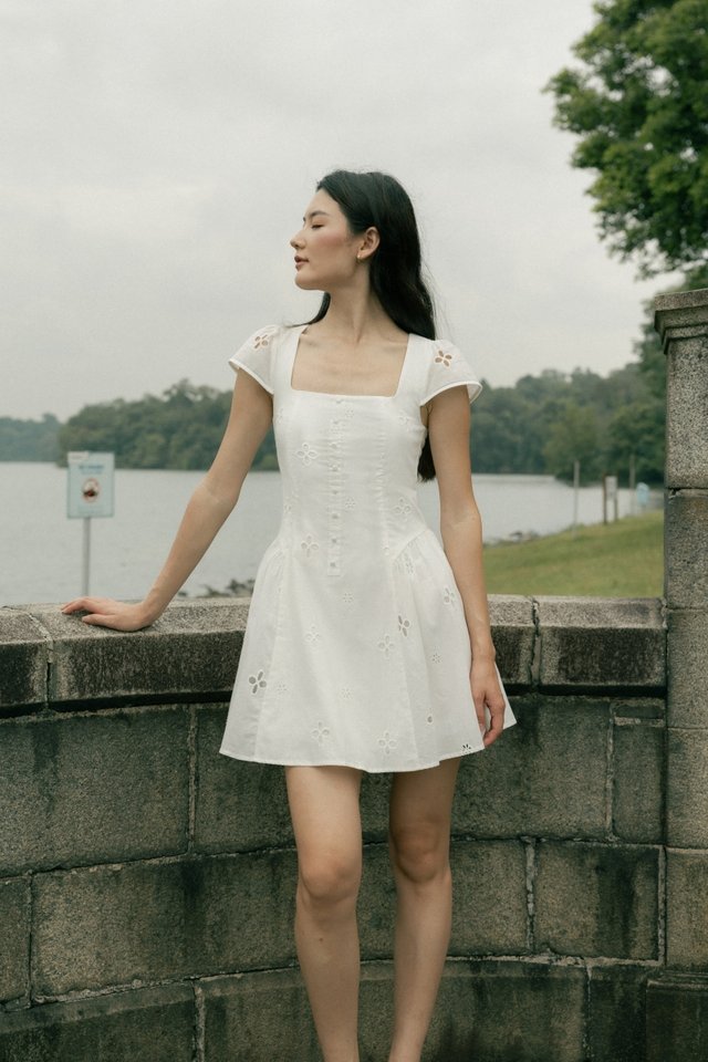 RALEY PADDED CAP SLEEVE BUTTON BASQUE MINI DRESS (EYELET)