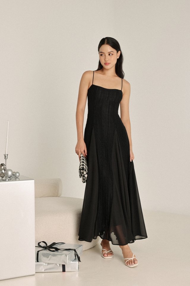 ILYSE PADDED CHIFFON LACE CONTRAST GODET FLARE MAXI DRESS