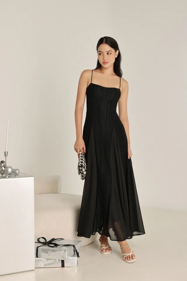 ILYSE PADDED CHIFFON LACE CONTRAST GODET FLARE MAXI DRESS