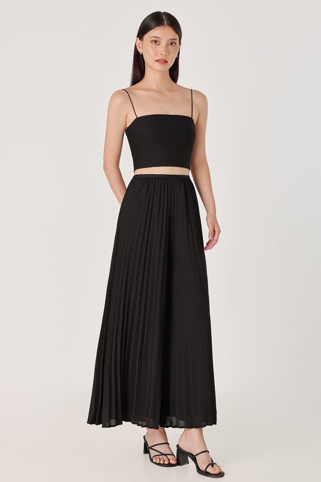LIYA CHIFFON PLEATED FLARE PANTS (BLACK)