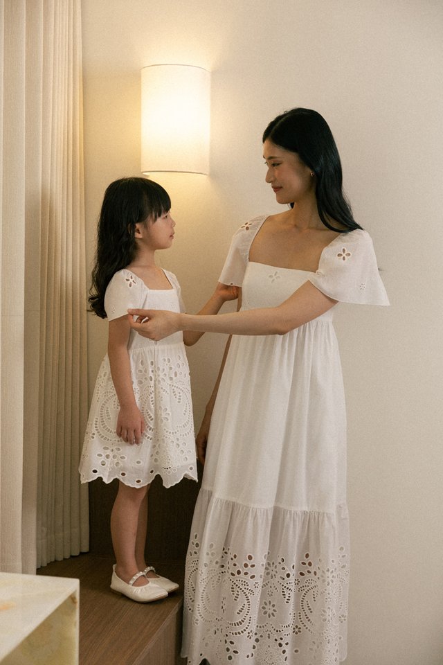 POPPY PADDED EYELET BRODERIE FLUTTER SLEEVE MAXI DRESS