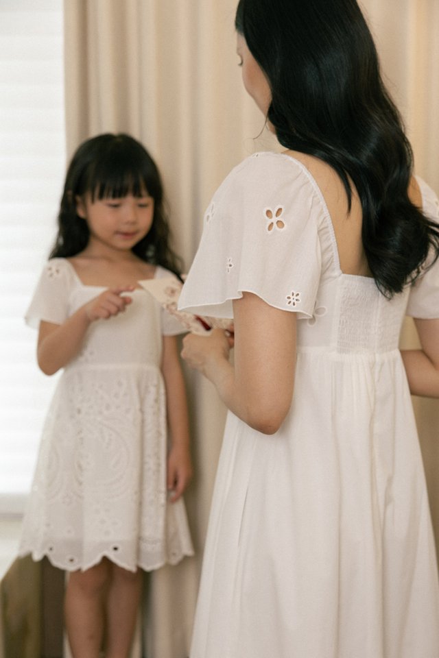 POPPY EYELET BRODERIE SLEEVE DRESS - MINI GIRL