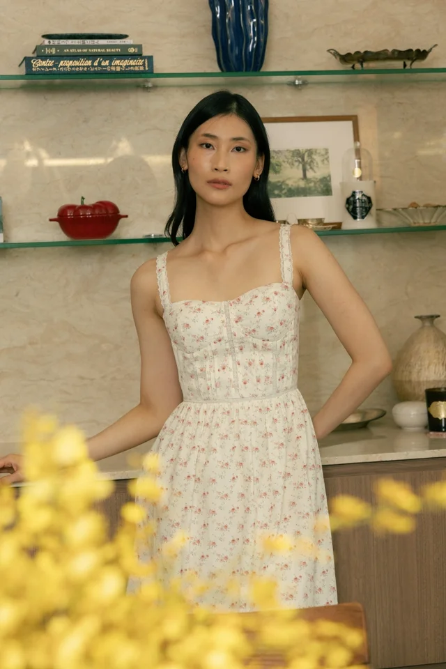 ASPEN PADDED FLORAL BUSTIER PINTUCK LACE INSERT MAXI DRESS