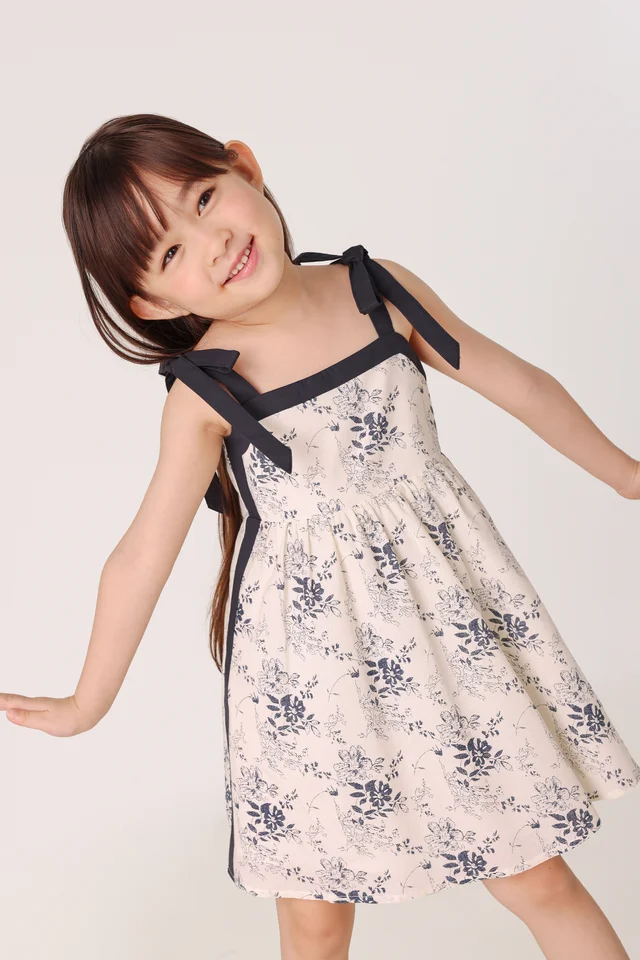 CLOVER LINEN FLORAL CONTRAST RIBBON-TIE BABYDOLL DRESS - MINI GIRL