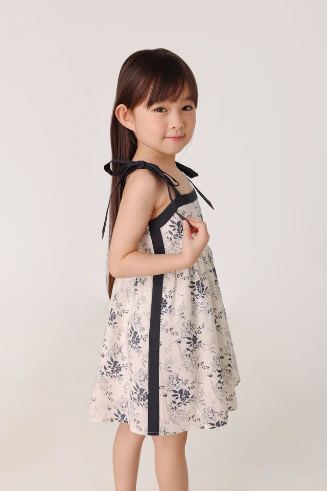 CLOVER LINEN FLORAL CONTRAST RIBBON-TIE BABYDOLL DRESS - MINI GIRL