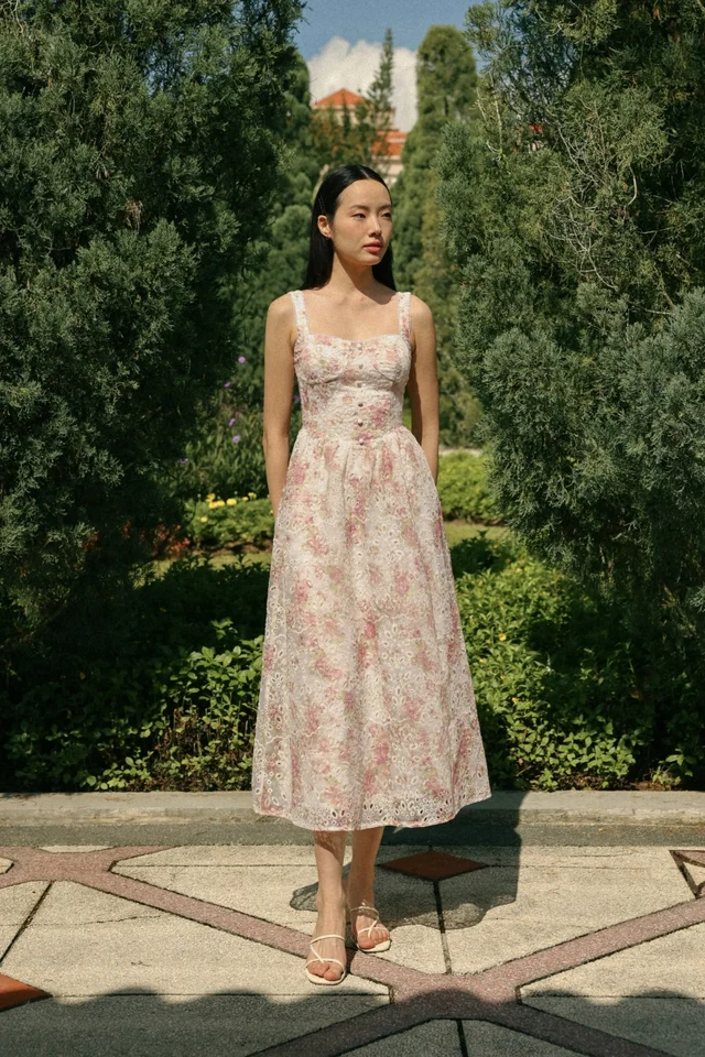 MEADOW PADDED FLORAL BRODERIE EYELET TRIM BUSTIER MIDAXI DRESS