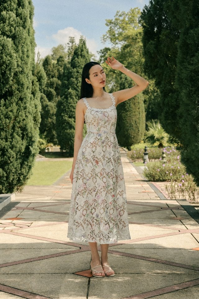 CHRYSAN PADDED FLORAL GUIPURE LACE MIDAXI DRESS