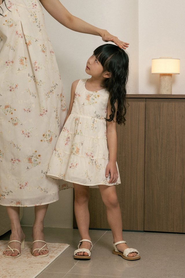 LEVINA FLORAL EMBROIDERED CROSS-BACK DRESS - MINI GIRL