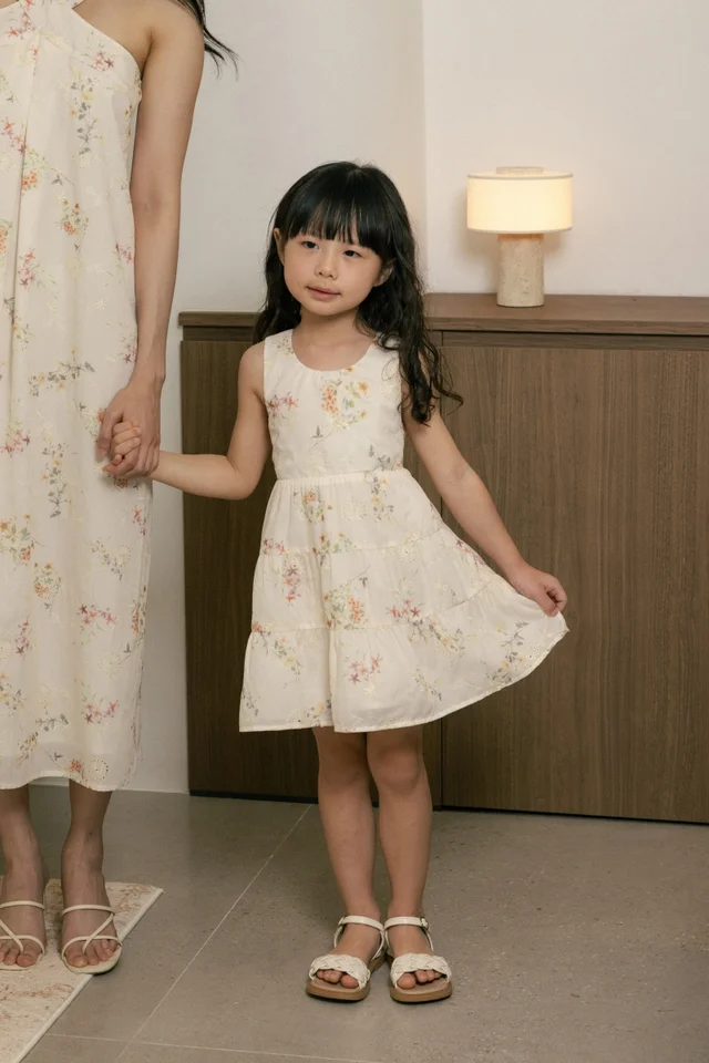 LEVINA FLORAL EMBROIDERED CROSS-BACK DRESS - MINI GIRL