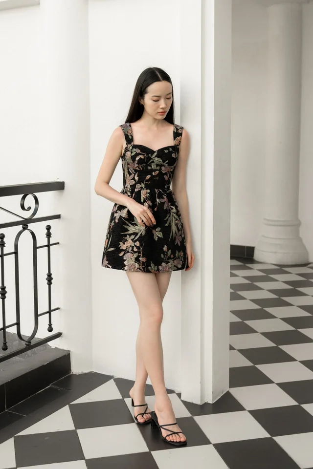 PATRINE PADDED BROCADE FLORAL BUSTIER SKORTS DRESS (BLACK)