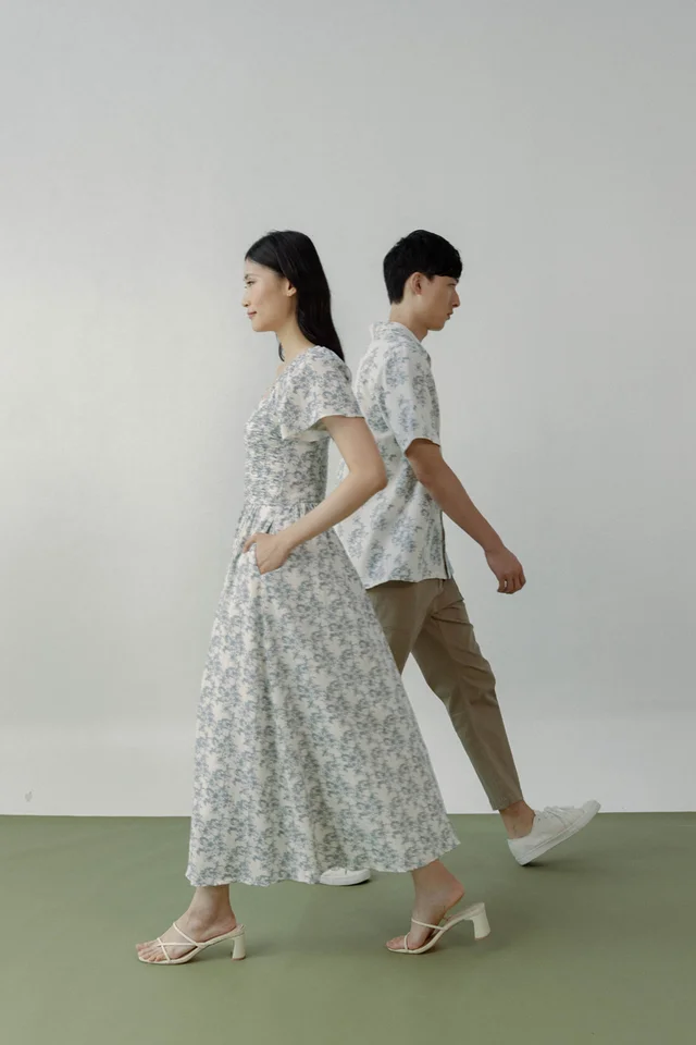 EDELYN PADDED FLORAL RUCHED FLUTTER SLEEVE MAXI DRESS