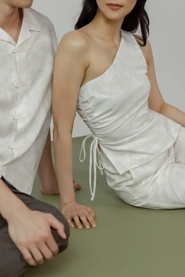 REIKO FLORAL JACQUARD TOGA DRAWSTRING RUCHED TOP