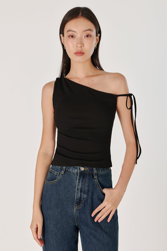 JARELLE PADDED OFF-SHOULDER TIE RIBBON RIBBED TOP (BLACK)