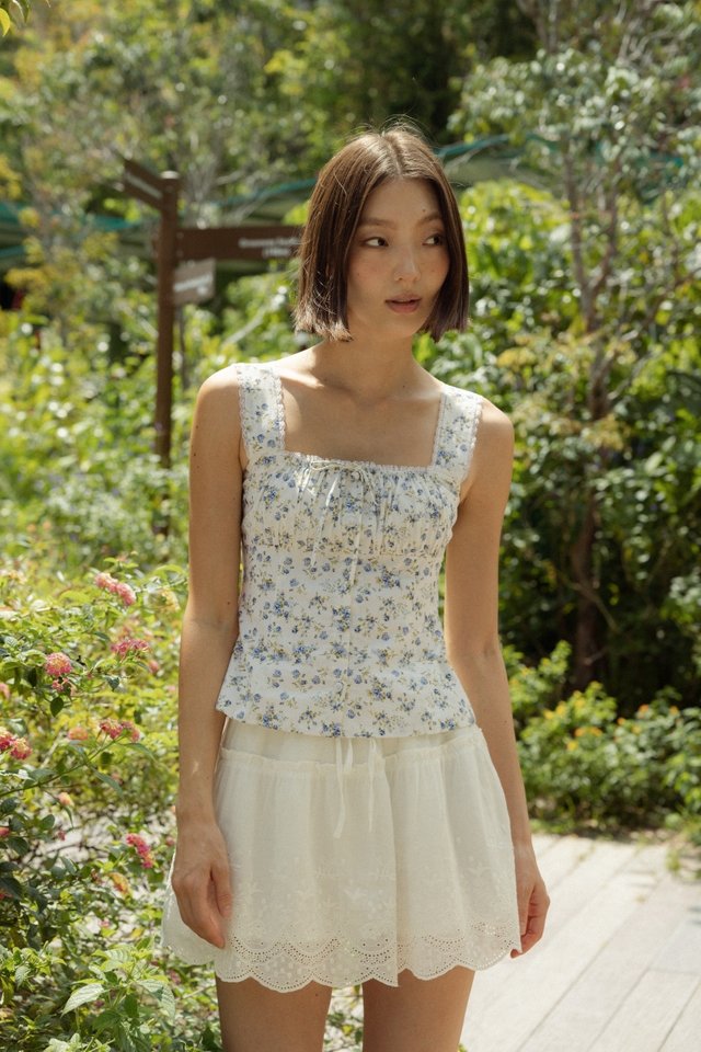 MABLE PADDED RUCHED LACE TRIM RIBBON BUTTON TOP (FLORAL)