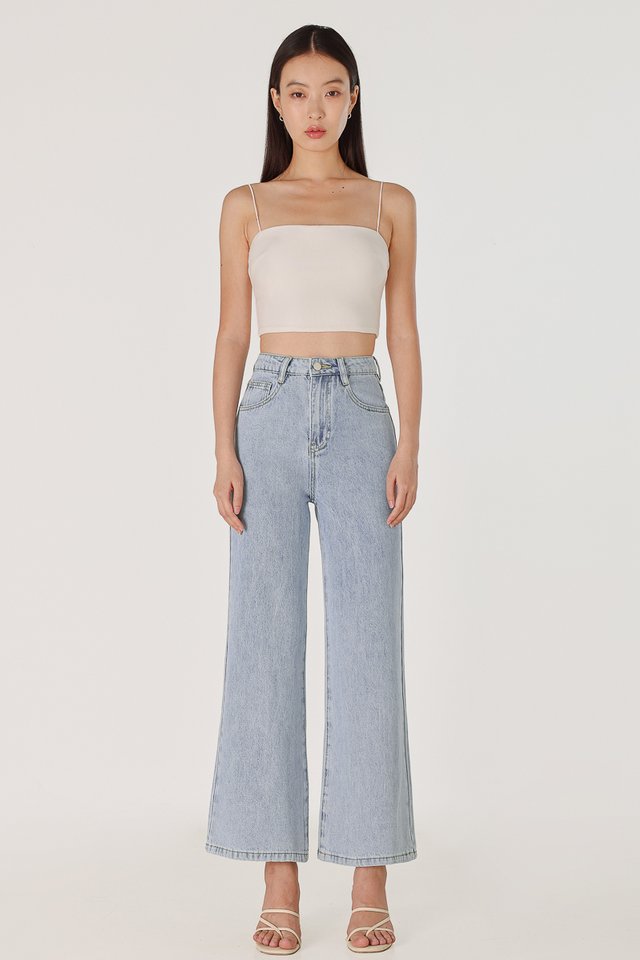 REVOLUTION SLIM FLARED DENIM JEANS - PETITE (LIGHT WASHED)