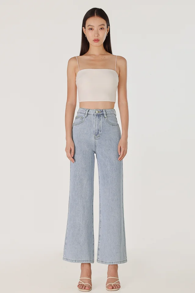 REVOLUTION SLIM FLARED DENIM JEANS - PETITE (LIGHT WASHED)