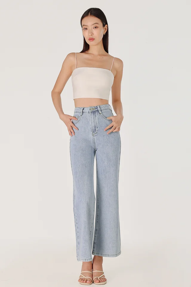 REVOLUTION SLIM FLARED DENIM JEANS - REGULAR (LIGHT WASHED)