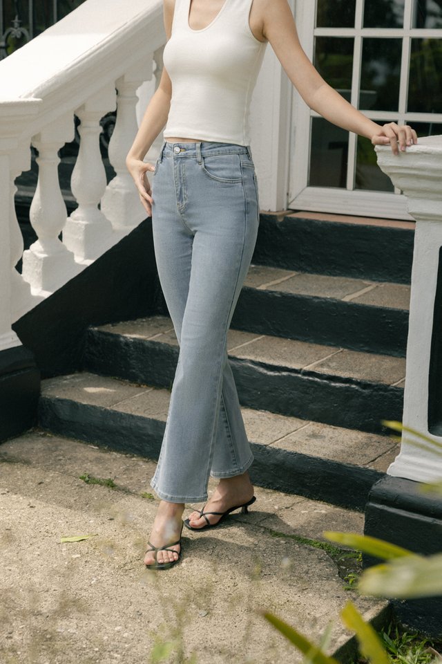 ECSTASY SLIM FIT STRAIGHT LEG DENIM JEANS - REGULAR (LIGHT WASHED)