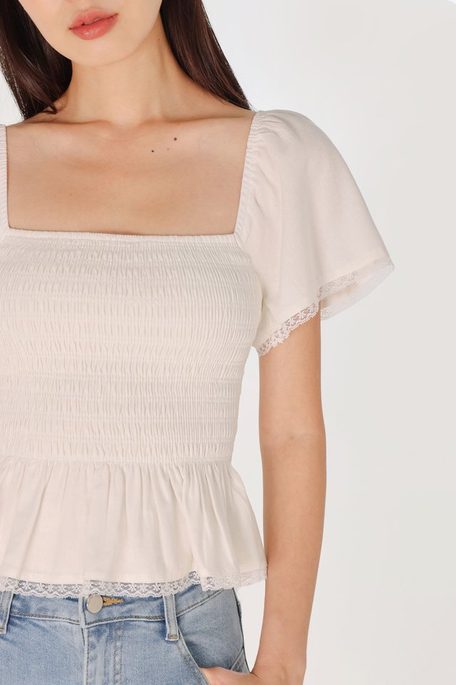 MIRABELLE PADDED LACE TRIM FLUTTER SLEEVE SMOCKED TOP (WHITE)