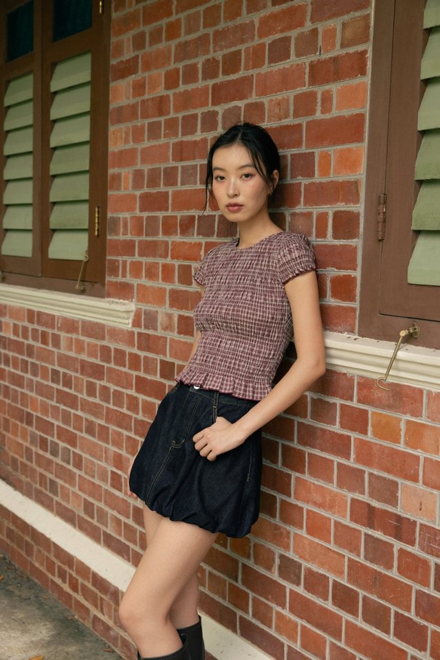 NOVALIE CHECKERED SMOCKED CAP SLEEVE TOP (RED)