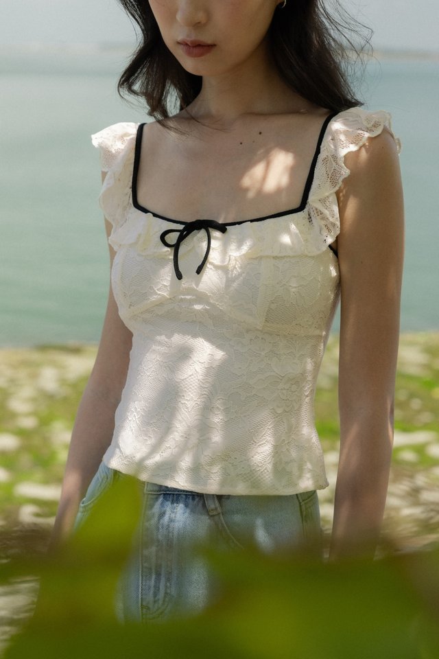 RUTHIE PADDED LACE RUFFLE RIBBON CONTRAST TRIM TOP (CREAM WITH BLACK TRIM)