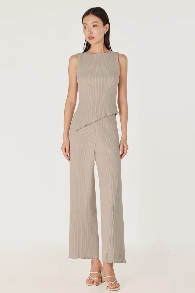 MARLOWE RIBBED LETTUCE HEM STRAIGHT LEG PANTS - PETITE (TAUPE)