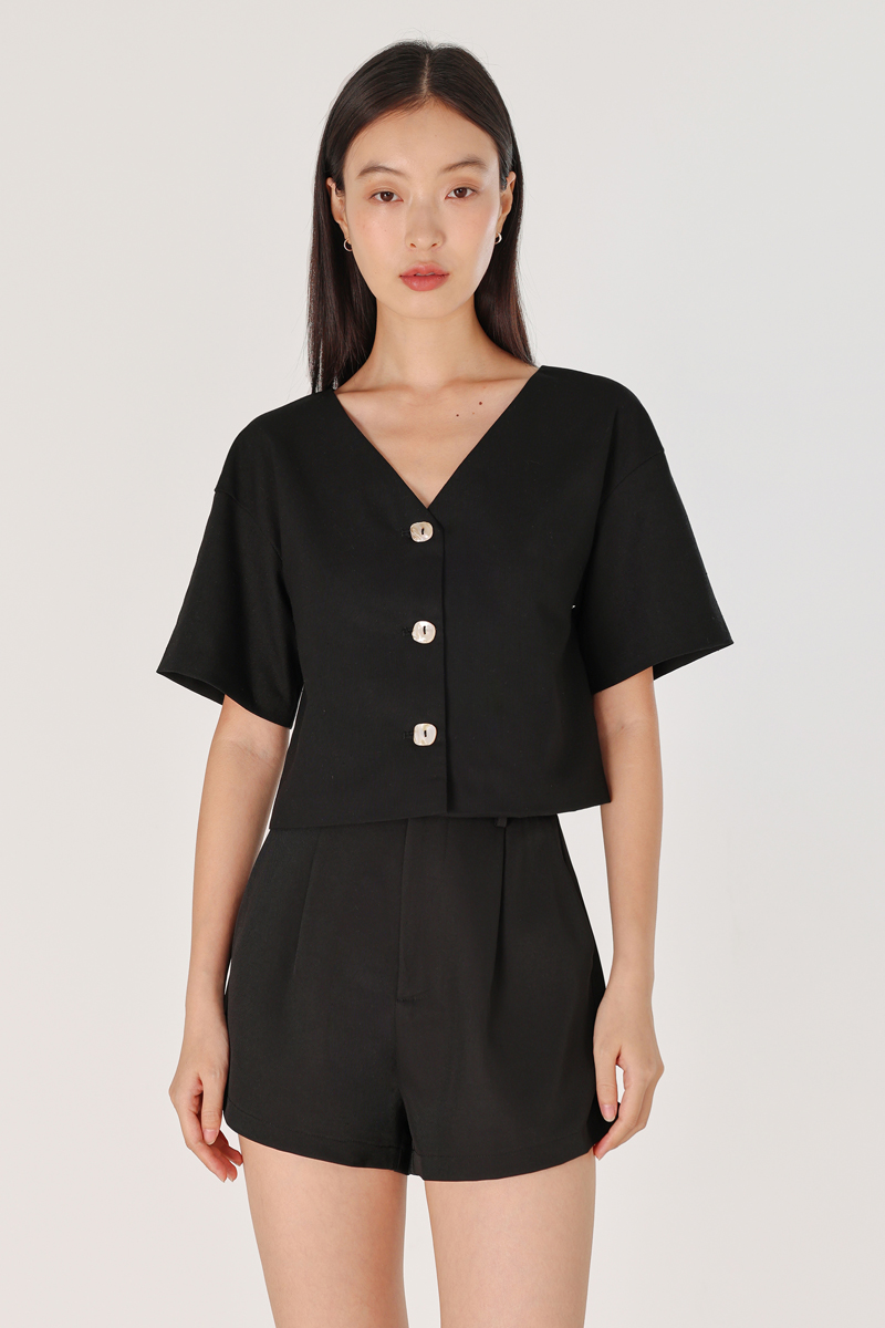ELAYA LINEN SHELL BUTTON V-NECK BOXY TOP (BLACK) | Lovet