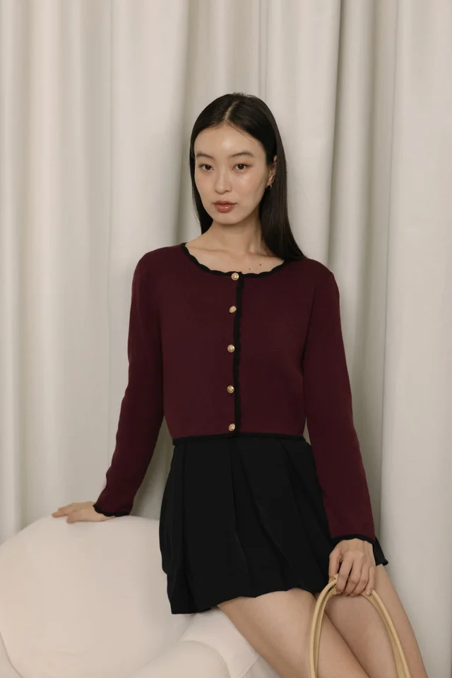 LEZANNE VINTAGE BUTTON CONTRAST SCALLOP TRIM KNIT CARDIGAN (WINE WITH BLACK TRIM)