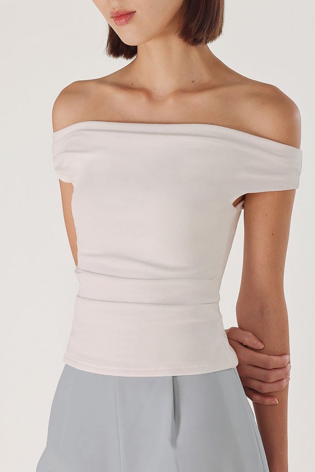 DELINA PADDED RUCHED OFF-SHOULDER TOP (WHITE)