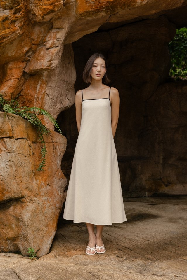 LELA PADDED LINEN CONTRAST TRIM TENT MIDAXI DRESS (NATURAL)