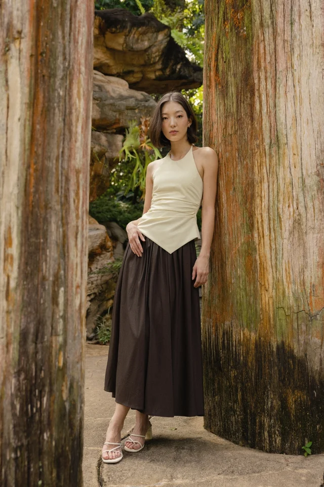LAVERN THICK WAISTBAND FLARE MAXI SKIRT - PETITE (BROWN)