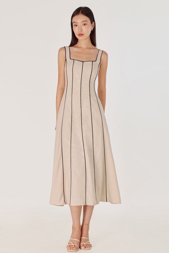 FENNA PADDED LINEN CONTRAST PIPING PANELLED MAXI DRESS (NATURAL)