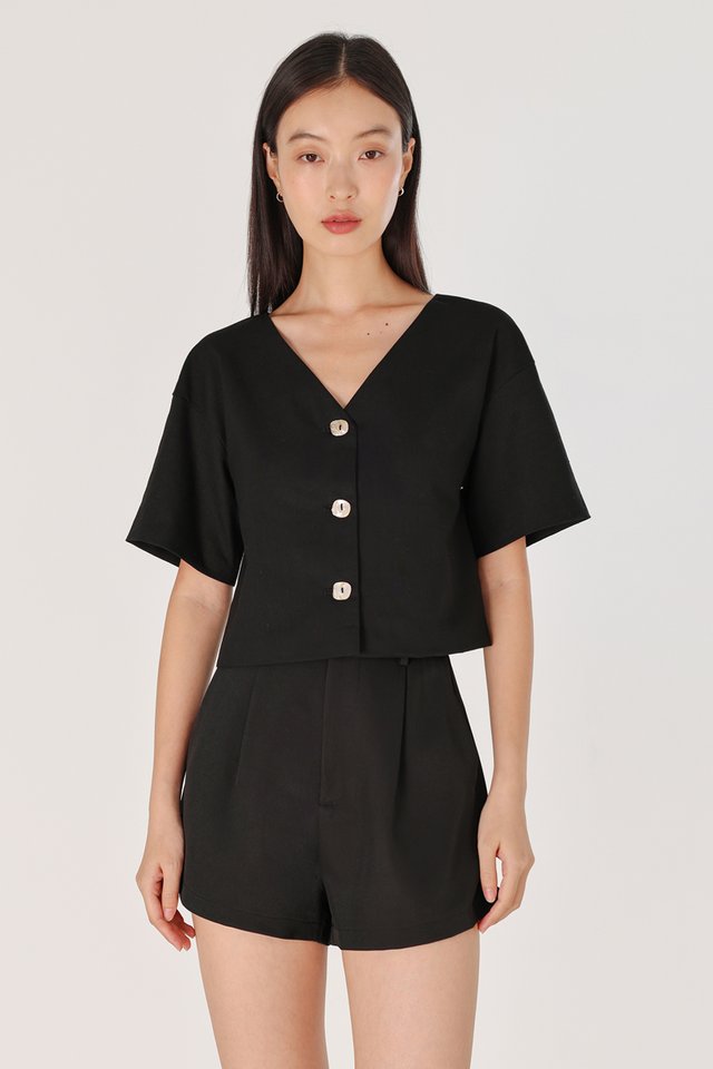 ELAYA LINEN SHELL BUTTON V-NECK BOXY TOP (BLACK)