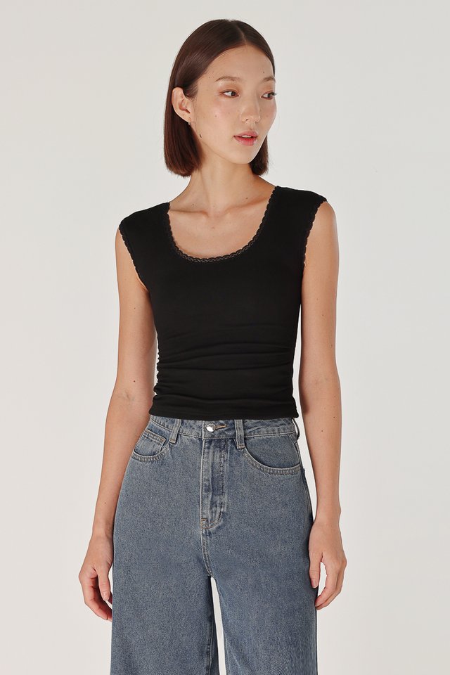 ELLIS PADDED LACE TRIM SCOOP NECK RIBBED TOP (BLACK)
