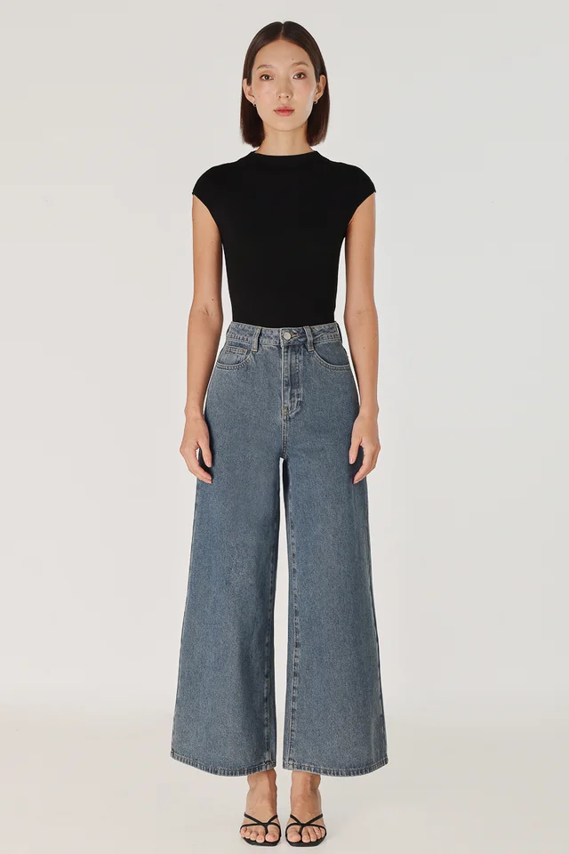 ENDLESS FLARE LEG DENIM JEANS - PETITE (DARK WASHED)