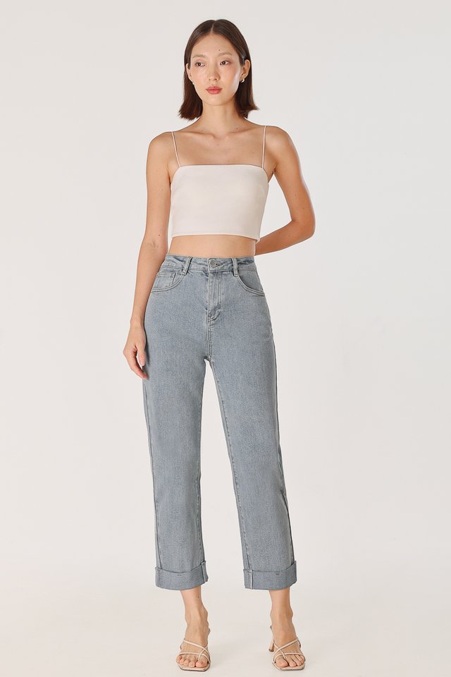 HOME RUN CUFFED DENIM MOM JEANS - PETITE (LIGHT WASHED)
