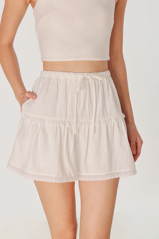 CLARISSE LINEN EYELET TRIM RIBBON SKORTS