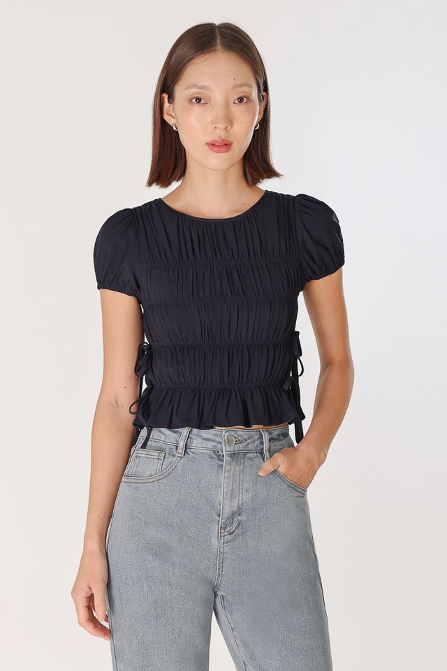 MORGANNA SHIRRED PUFF SLEEVE RIBBON-TIE TOP (NAVY)
