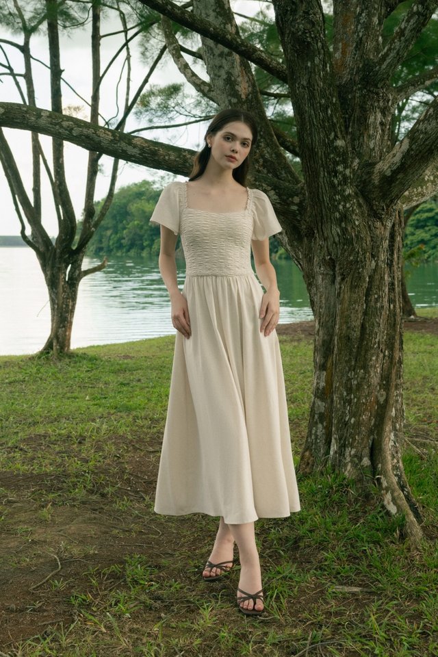 EDELYN PADDED RUCHED FLUTTER SLEEVE MAXI DRESS (OAT)