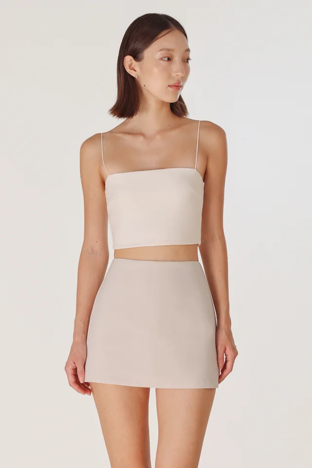 WENDA MID WAIST BASIC MINI SKORTS (OAT)